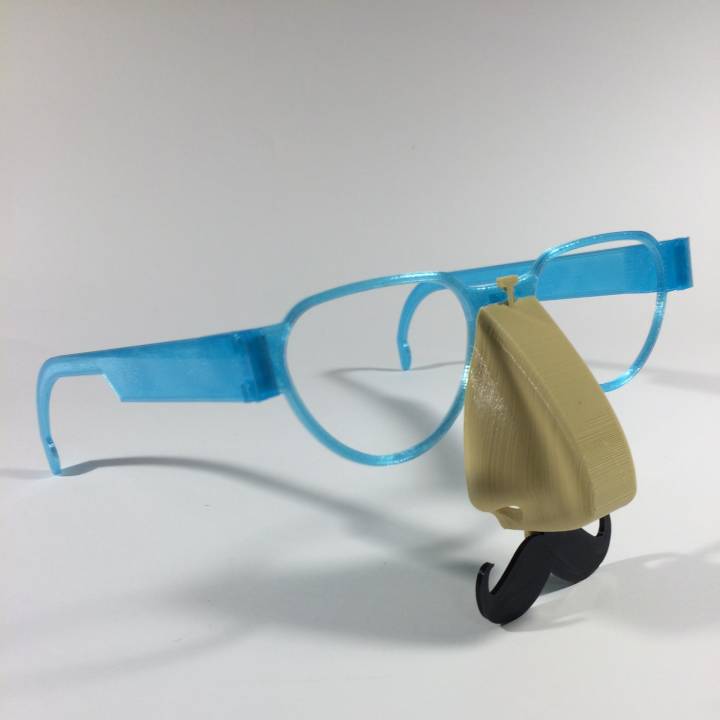 falso bicchieri travestimento Halloween moda Accessori 3D print model - Mito3D