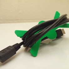 universal cable organizer & garden holder simple organization wrapper pre assembled 3d print model - Mito3D