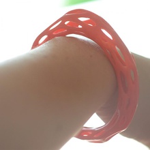 smaller mistake - bracelet jewellery fashion voronoi 3d print model - Mito3D