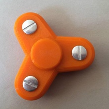 mini spinner snap toys & games tinkercad 3d print model - Mito3D
