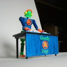 ghostly vinyl Roboter dj Spielzeug Spiele 3d print model - Mito3D