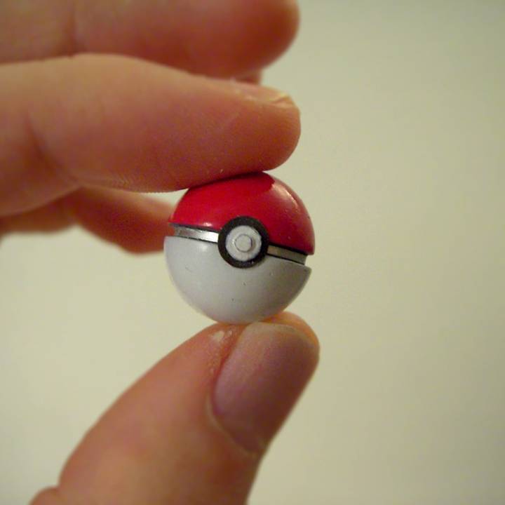 mini pokeball jouets Jeux Balle Pokémon miniature 3D print model - Mito3D