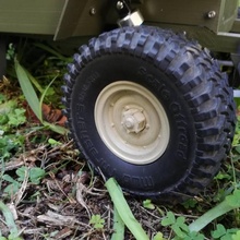 todoterreno combate llantas 155 rc coches militar rueda 4x4 radio control tractor escalador ossum 3d print model - Mito3D