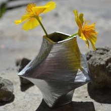 verzogen verdrehte Vase Garten Basteln 3d print model - Mito3D