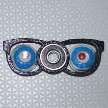 écarquillé yeux fileur jouets Jeux tinkercad Fidget spinner 3d print model - Mito3D