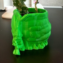 gnome planter & garden tinkercad 3d print model - Mito3D