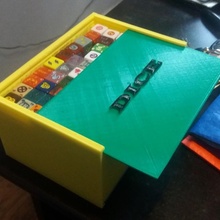 Dual seitig Würfel Karte Box Tischplatte Brettspiele Boardgamemods dicemasters 3d print model - Mito3D