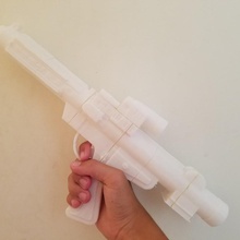 Stormtrooper e11 pistola réplica ventilador Arte apuntalar guerra Galaxias arma desintegrador 3d print model - Mito3D
