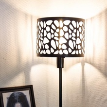voronoi abat jour jardin chambre lampe salon Ikea support diffuser extrudeuse simple lit 3d print model - Mito3D