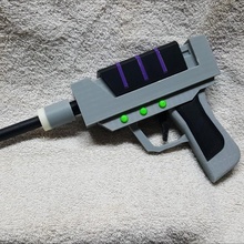 meule morty laser pistolet accessoires cosplay dessin animé arme mixeur Rickandmorty Kingrahl 3d print model - Mito3D