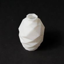 poly vase jardin 3d print model - Mito3D