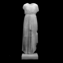 torso in marmo giovani indossa tunica british museum londra scansione 3d print model - Mito3D