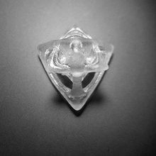élégant pyramide pendentif bijoux 3d print model - Mito3D