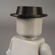 Schweinefleisch Kuchen Hut Spielzeuge Spiele Minifigur Kopfbedeckungen 3d print model - Mito3D