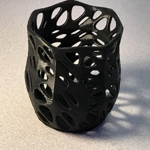 verstricken Vase Garten 3d print model - Mito3D