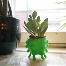 organic freak & garden alien ocean vase flowerpot vectary 3d print model - Mito3D