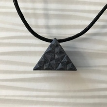 geo pendente gioielleria geometrico collana triforce madewithvectary 3d print model - Mito3D