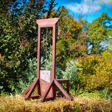 mini guillotina educación Víspera Santos modelo francés muerte ejecución castigo 3d print model - Mito3D