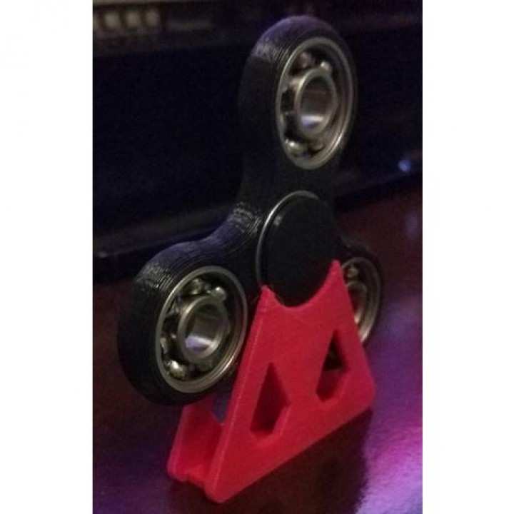 zappeln Spinner Halter Unterstützung Stand Spielzeuge Spiele 3D print model - Mito3D