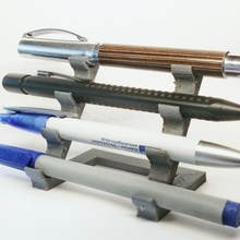 bolígrafo mayordomo hermoso soporte jardín 3d print model - Mito3D