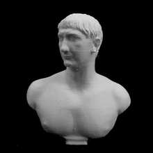 ritratto in marmo dell'imperatore traiano british museum londra scansione 3d print model - Mito3D