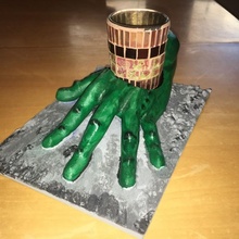 alien candle holder & garden tinkercad 3d print model - Mito3D