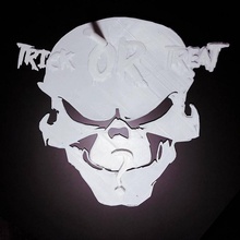 skull trick treat door hang question mark & garden decoration halloween sign tinkercad 3d print model - Mito3D