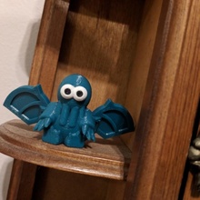Cthulhu brinquedos jogos fofa Horror monstro asas lovecraft adorável 3d print model - Mito3D