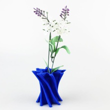 twist yıldız vazo bahçe tasarım modern 3d print model - Mito3D