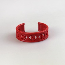 pixel hearts bracelet jewellery resin competition-b9-valentines-day 3d print model - Mito3D