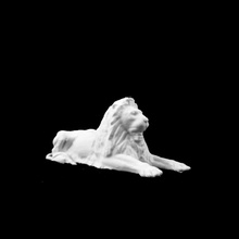 lion sculpture camden lock london scan 3d print model - Mito3D