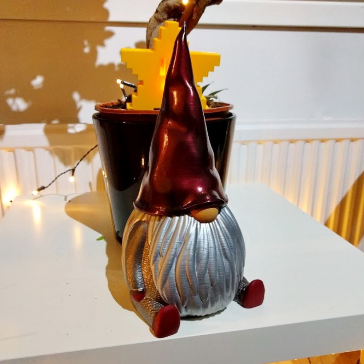barbuto gnomo giardino Natale contenitore elfo barba vaso vacanze 3D print model - Mito3D