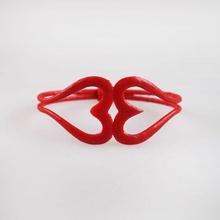 simple bracelet coeur bijoux résine concurrence b9 valentines day 3d print model - Mito3D