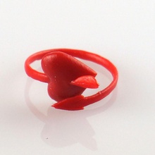 coeur coup bijoux résine concurrence b9 valentines day 3d print model - Mito3D