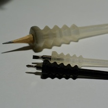 pencilholder pequeno Chave fenda jardim suporte lápis papelaria ferramenta 3d print model - Mito3D
