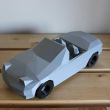 low poly Mazda miata brinquedos jogos arte geométrico pobre 3d print model - Mito3D
