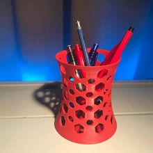 honycone porte crayons jardin stylo plume 3d print model - Mito3D
