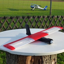 veloz vermelho mini asa rc aparelhos eletrônicos avião voadora 3d print model - Mito3D