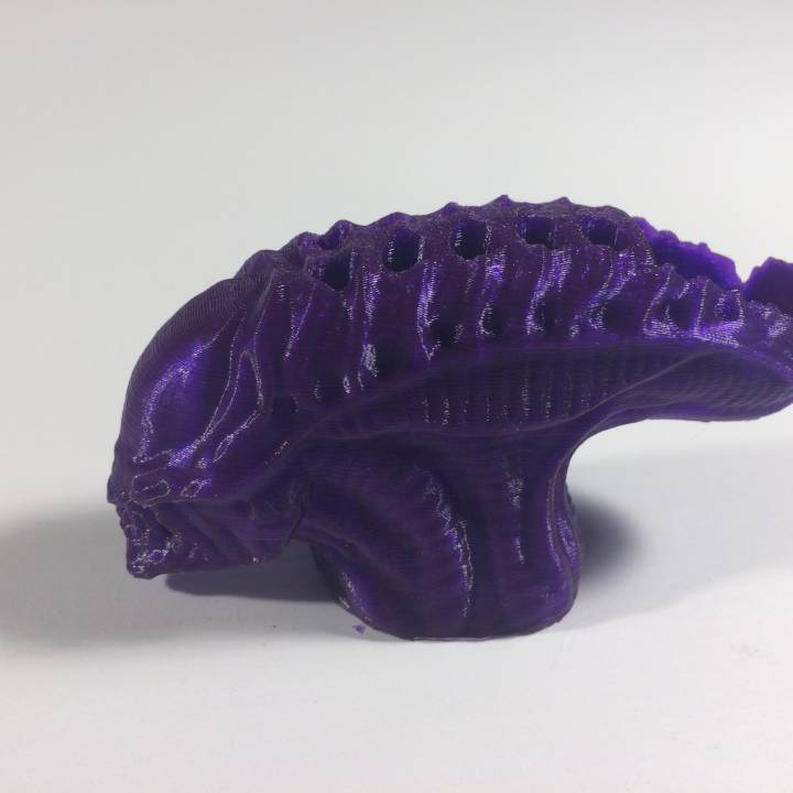 estrangeiro caneta suporte ventilador arte porta canetas 3D print model - Mito3D