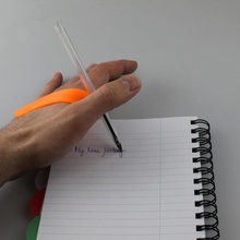 caneta titular mãos jardim 3d print model - Mito3D