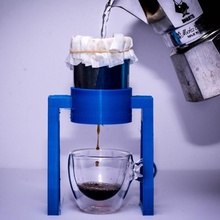 obrero temporal café fabricante jardín Toro rojo cafetera 250ml redbullcoffee 3d print model - Mito3D