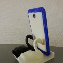 swan smartphone holder gadgets & electronics smartphonesupport 3d print model - Mito3D