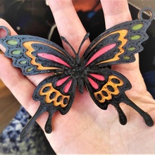 papillon multi couleeur pendentif jouets Jeux 3d print model - Mito3D