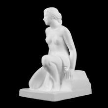 kniende Dame lausanne Schweiz scan 3d print model - Mito3D