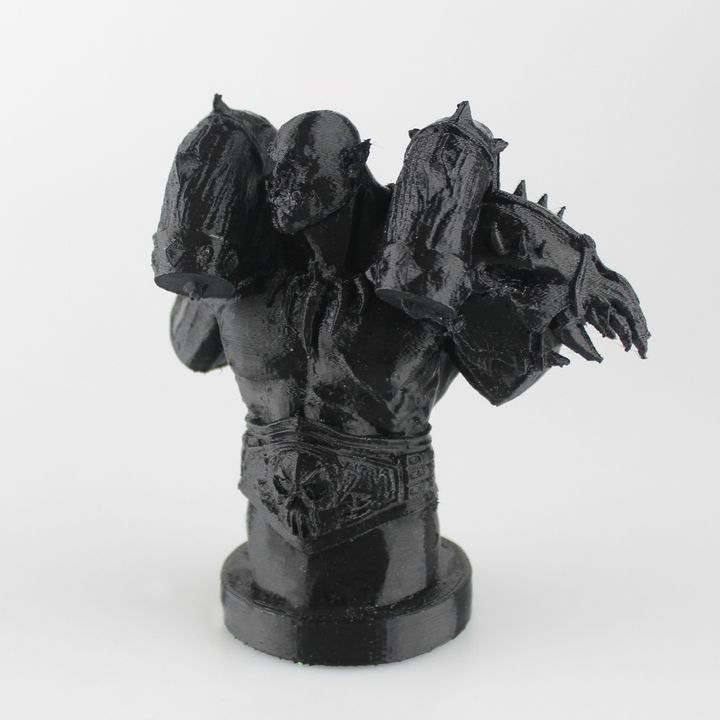 garrosh hurlenfer buste warcraft fan art fantaisie figure figurine orc sculpture jeu vidéo guerrier tempête wow worldofwarcraft grom grommash 3D print model - Mito3D