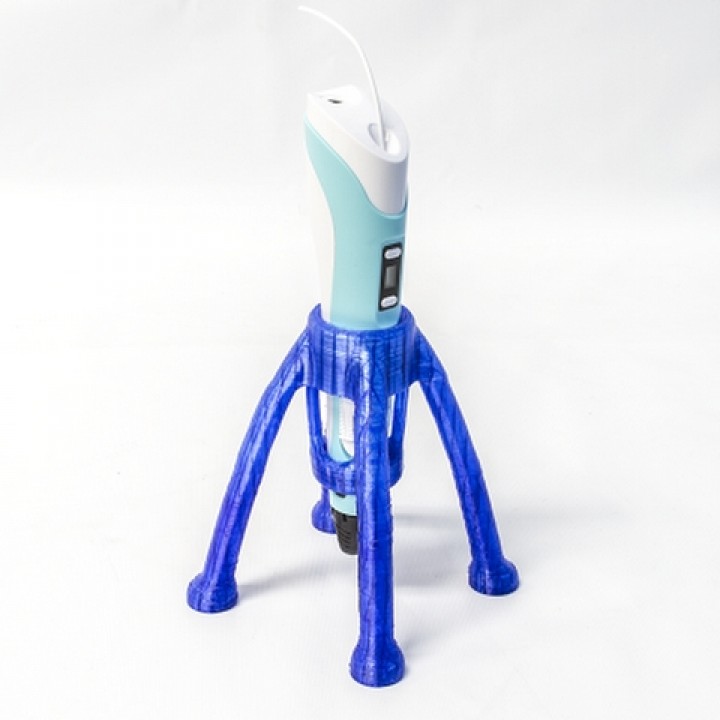 crafty pen holder gadgets & electronics 3D print model - Mito3D