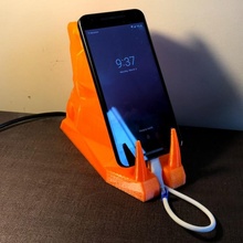 lo fiona téléphone mise charge supporter gadgets électronique hippopotame chargeur berceau 3d print model - Mito3D