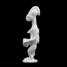 shrine figure mother child sainsbury centre visual arts norwich scan 3d print model - Mito3D