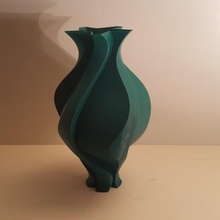 leave vase & garden vases vasemode spiralvase spiralized spiralvasemode 3d print model - Mito3D