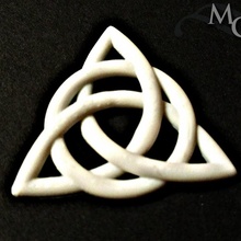 celtic knot jewellery pendant charm lucky necklace irish cecltic 3d print model - Mito3D